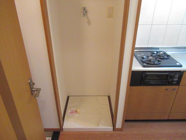 Granchesta1番館105号室 洗濯機置場