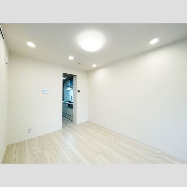 ルリアン船橋 203号室　洋室