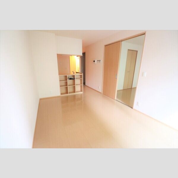 イリオス リビング