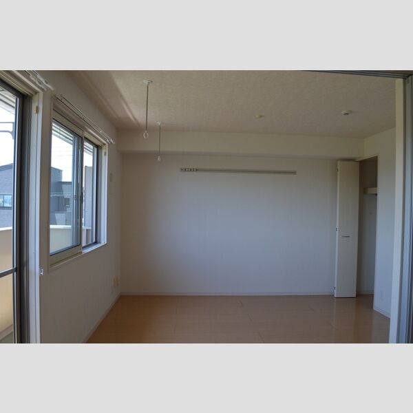 メゾンクレールD203号室 洋室①(別角度)