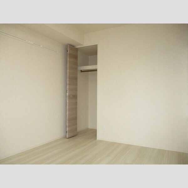 サニーハイム301号室 洋室