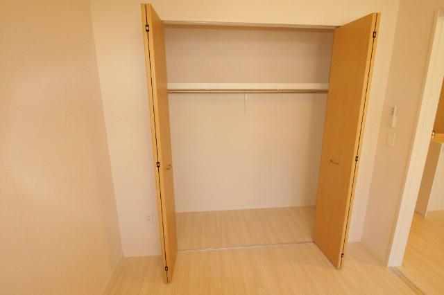 メゾン　デ　ファミーユＹⅡ201号室 洋室①