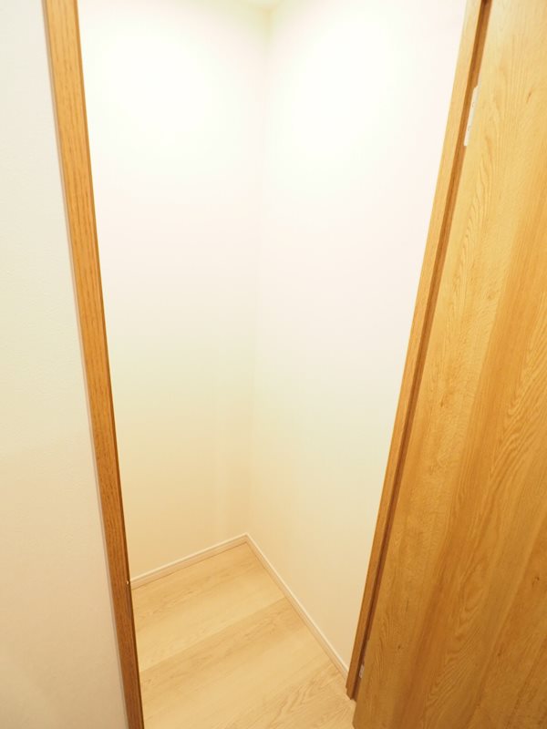 レジディア文京音羽1階 収納