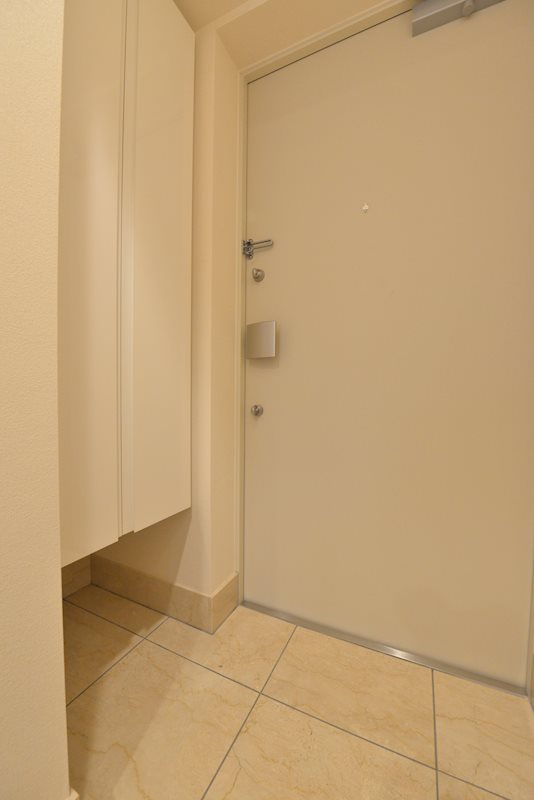 グランドコンシェルジュ六本木7階 玄関