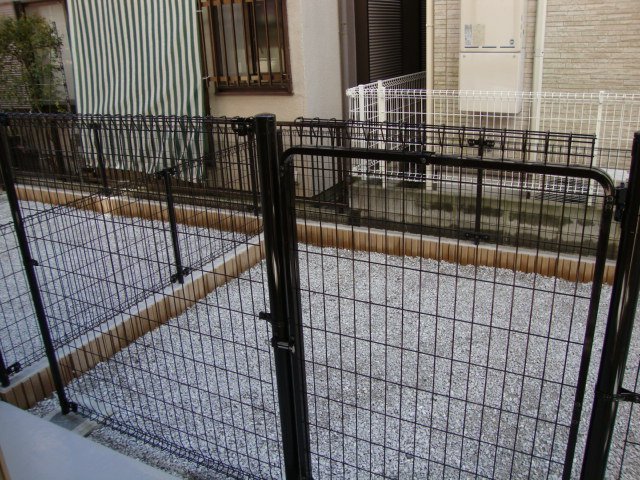 ラ・カヨーサ102号室 専有庭