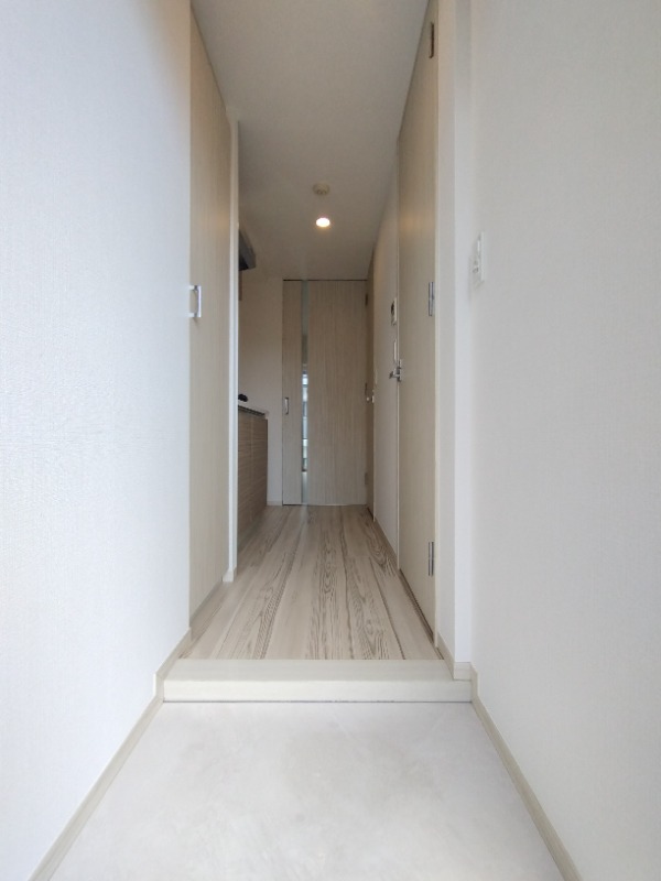 プレール・ドゥーク秋葉原Ⅲ 玄関