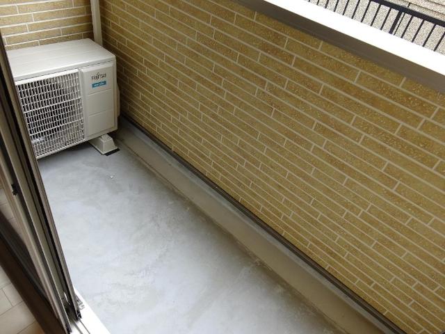 グローリア湘南102号室 ベランダ