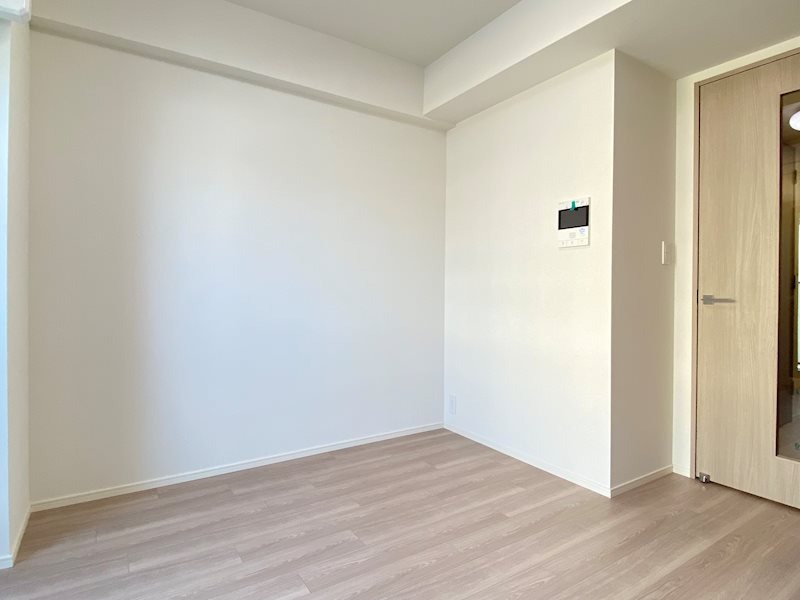 ジェノヴィア阪東橋Ⅱスカイガーデン1階 リビング