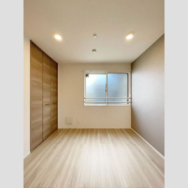 セレスティア江戸川Ⅲ202号室 洋室