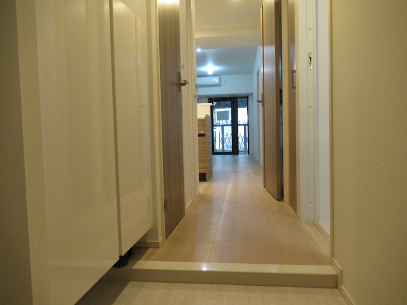 フレッチェ横浜 玄関