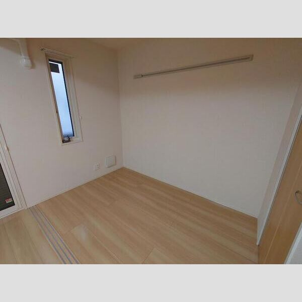 グレイスフラッツ105号室 洋室