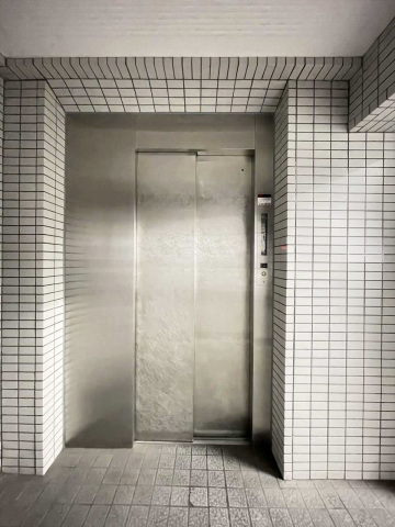 スカイコートパシフィック川崎605号室 エレベーター