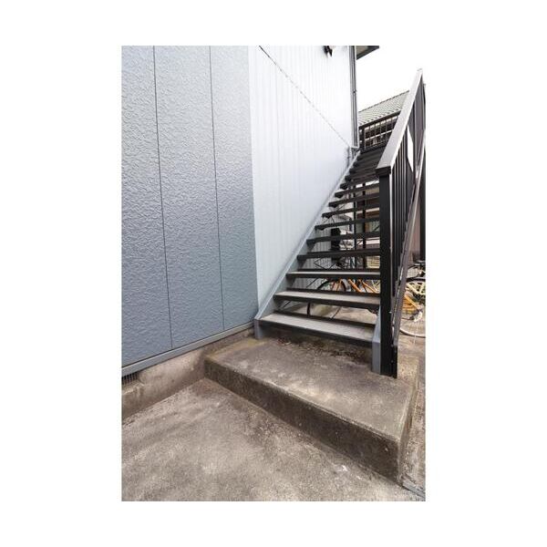 インブルーブH エントランス