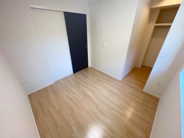 サウザンドリーフ101号室 室内