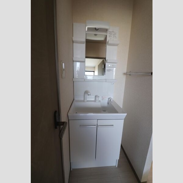 ボナール303号室 洗髪洗面化粧台