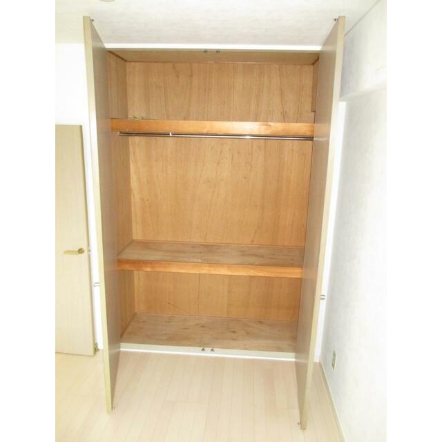 シャンテメゾン井上NO.63階 収納