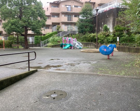 スカイピア磯子201号室 【公園】森四丁目公園まで452ｍ