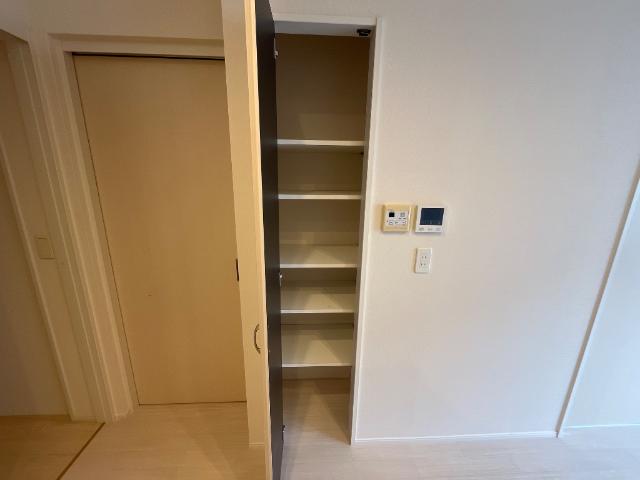 Ｒａｆｆｉｎｅ（ラフィーネ） パントリー