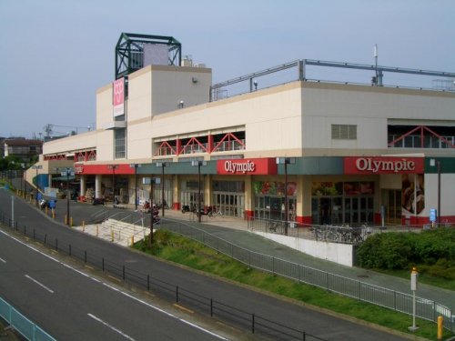 エミネンス湘南201号室 【スーパー】オリンピック渡内店まで1556ｍ