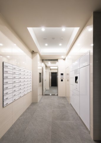 ブライズ東日本橋6階 外観