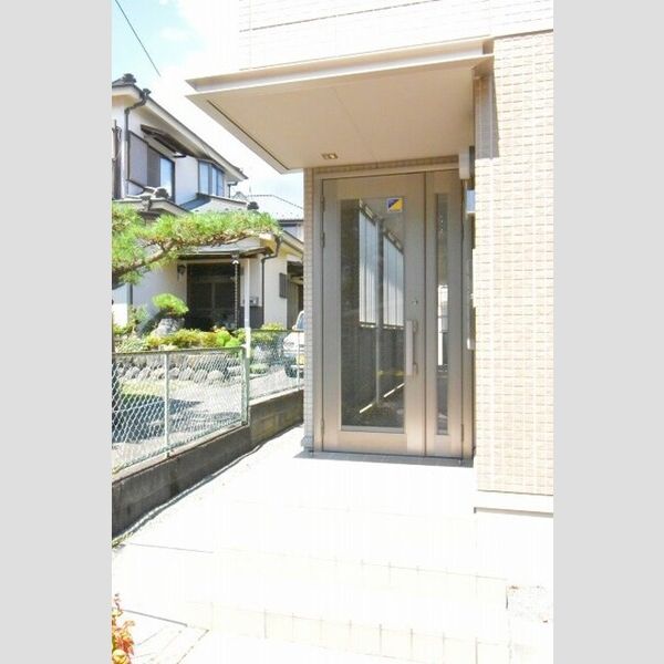 フェリーチェ 桜 エントランス