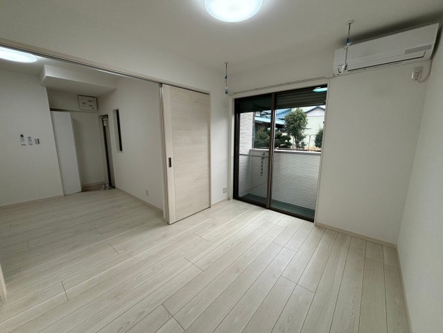 ラメール鴨居 リビング