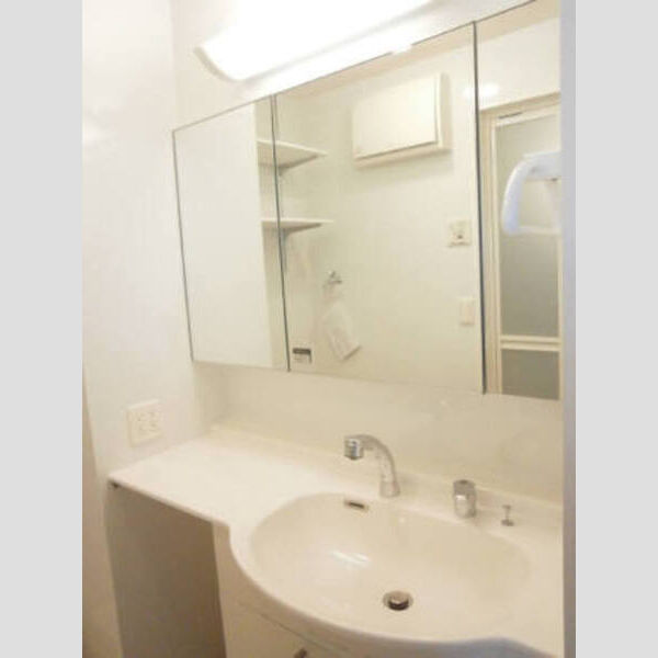サングリア103号室 洗髪洗面化粧台