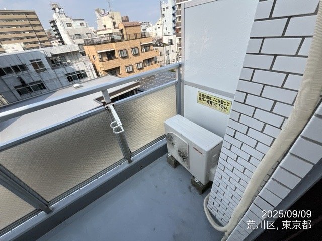 スカイコート鶯谷 バルコニー