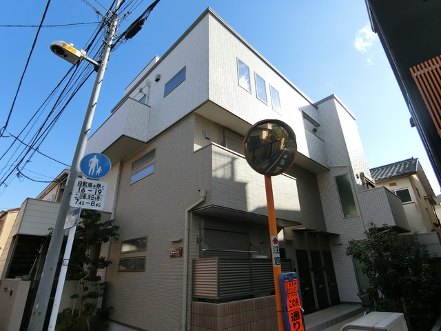 マノワールの外観画像