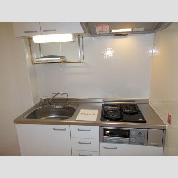 リヴェール金沢八景202号室 キッチン