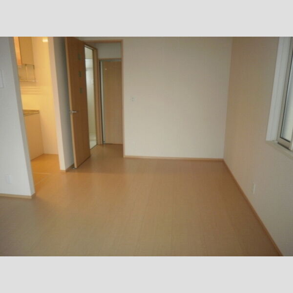 マロン シャトー　B LDK12.8帖