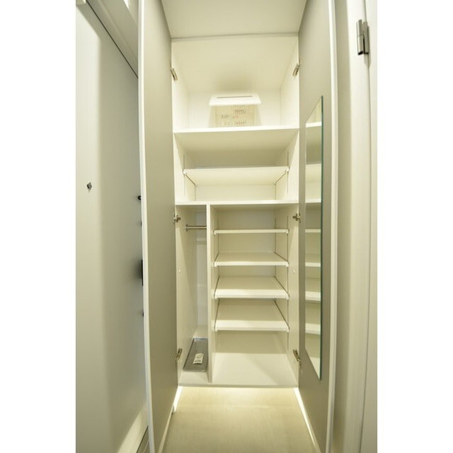 グランパセオ代々木上原B105号室 内観