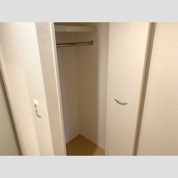 アークコンフォート202号室 クローゼット