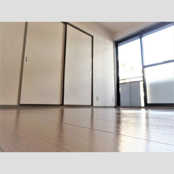 オイコス　参番館 DK