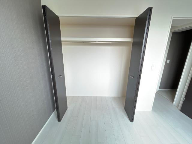 ラ・レーヌ・８０（ｌａ　ｒｅｉｎｅ８０） 収納