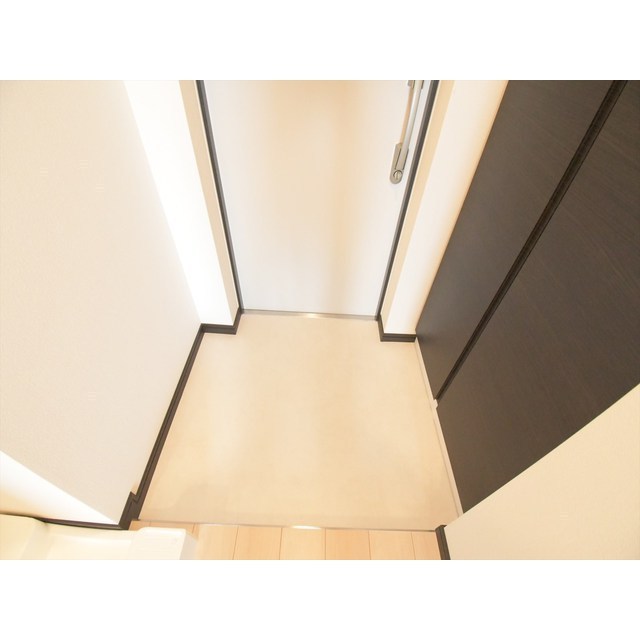 ＧＥＮＯＶＩＡお花茶屋ｓｋｙｇａｒｄｅｎ0605号室 玄関