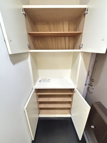ＴＯＭＩＫＵＲＡ－Ⅲ0101号室 収納