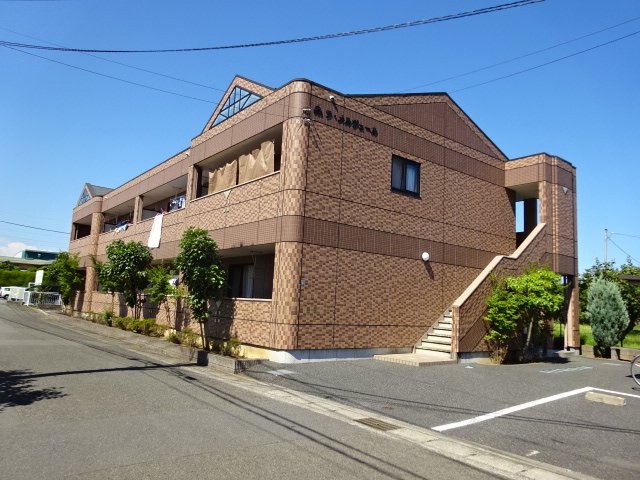 ラ・メルヴェール 外観写真（昼）