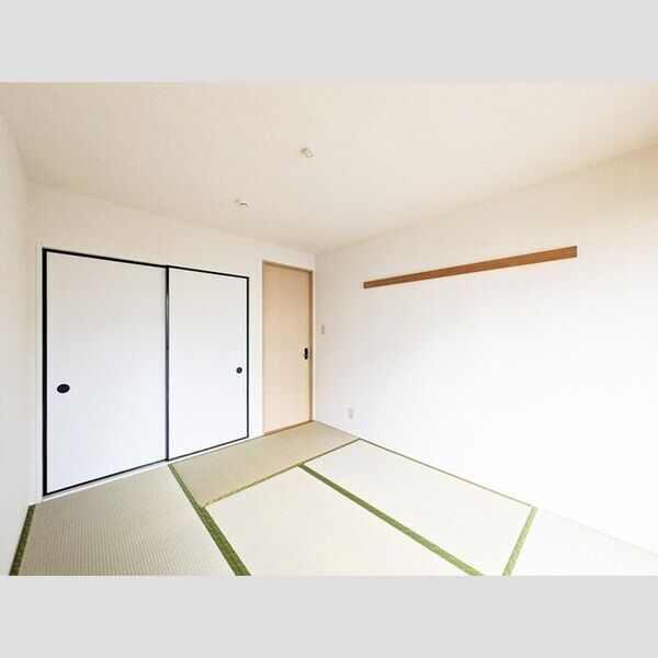 ヴューラーみつわ台　ABCD 和室