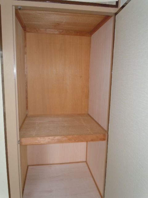 中山マンションＢ棟B201号室 収納
