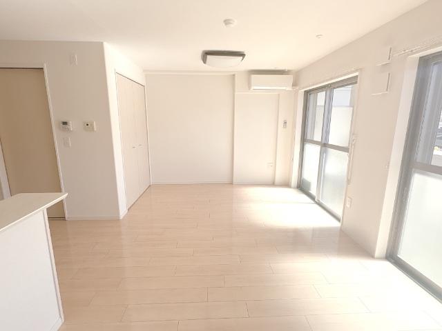 ファーストプラザ・西大宮 リビング