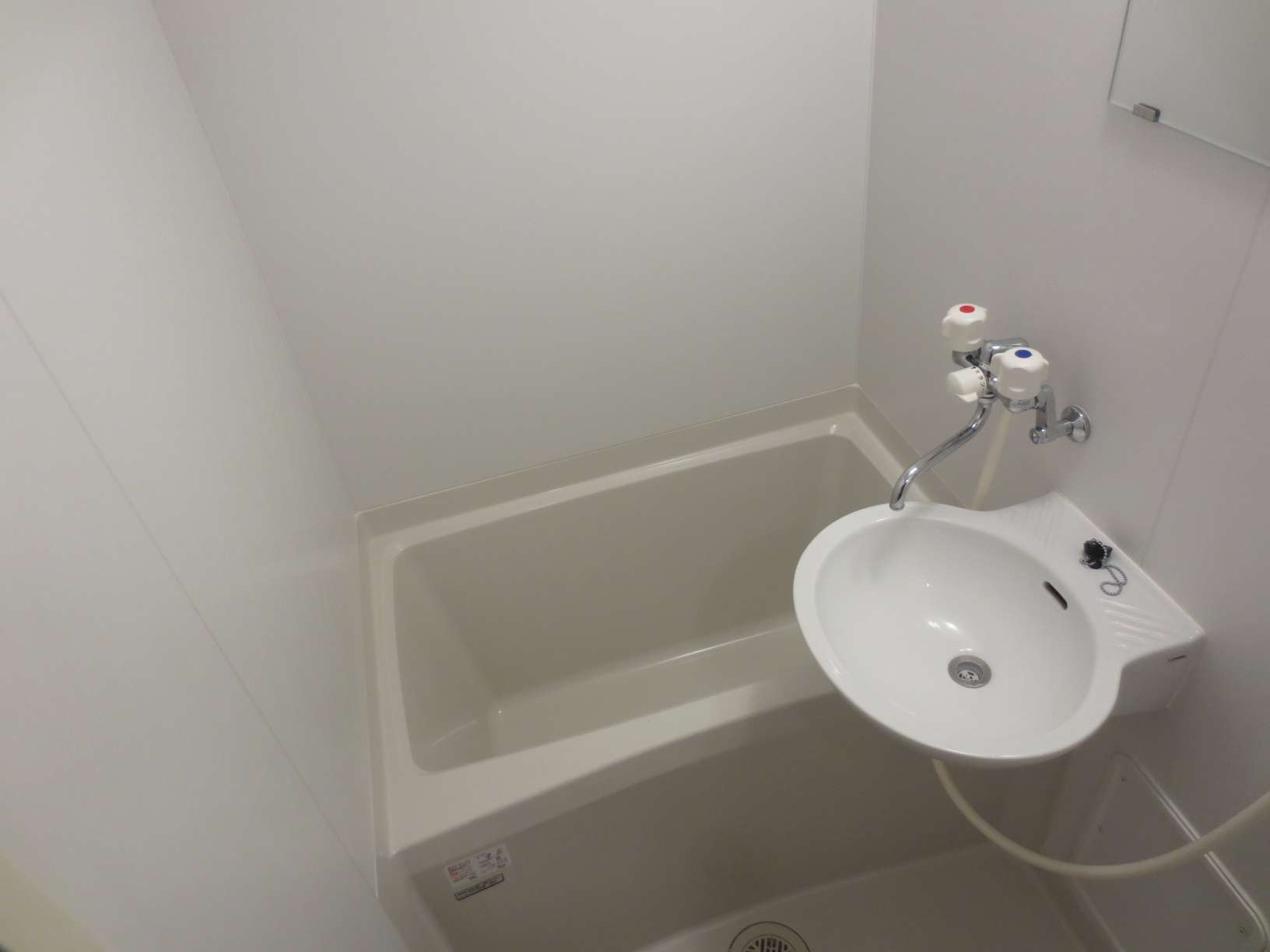 レオパレスプルメリア 外観