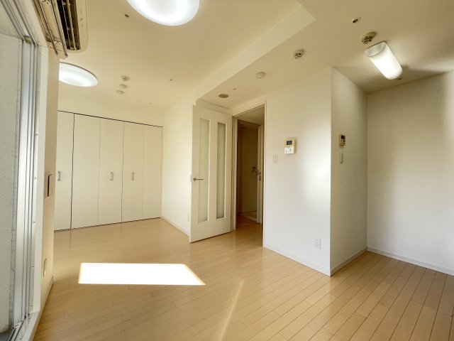 グラントゥルース東向島502号室 リビング