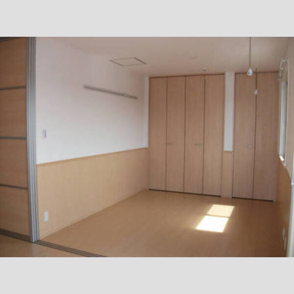 グランメール桜町　D202号室 南洋室(室内物干し付帯)