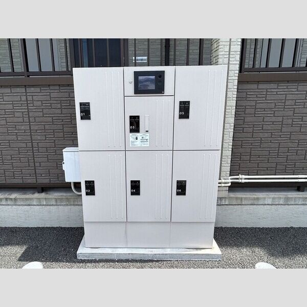レーヴ101号室 宅配ボックス
