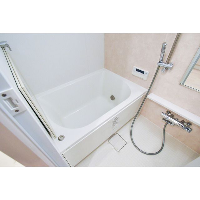 クオリタス住吉0504号室 お風呂