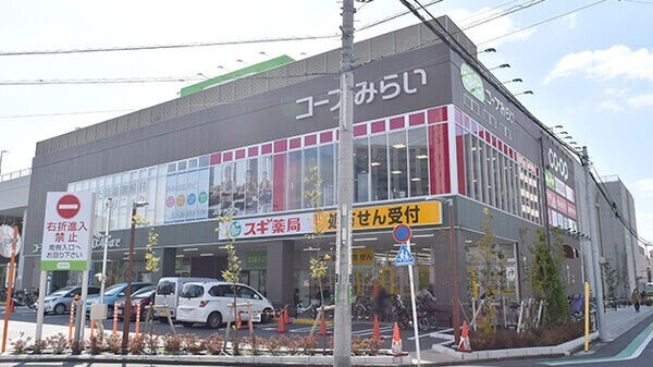 リエスお花茶屋4階 スギ薬局葛飾白鳥店