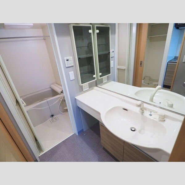 セレース川崎大師 洗髪洗面化粧台