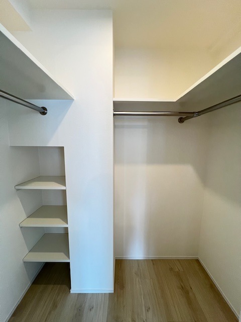 レジディア神田東11階 収納