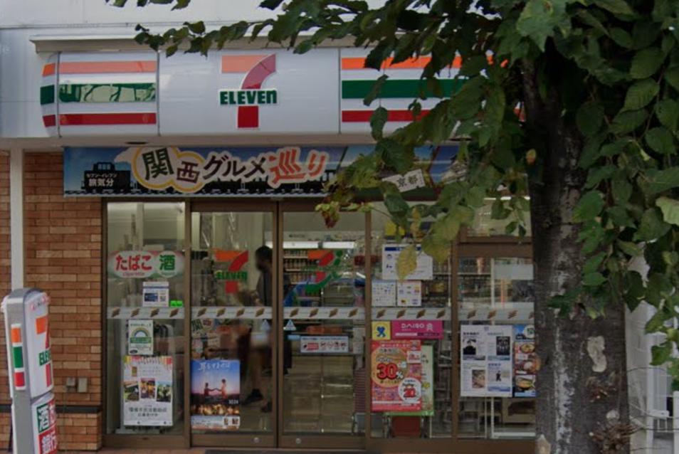 マリンロードダイヤモンドパレス1003号室 【コンビニエンスストア】セブン-イレブン 港区芝浦１丁目店まで786ｍ